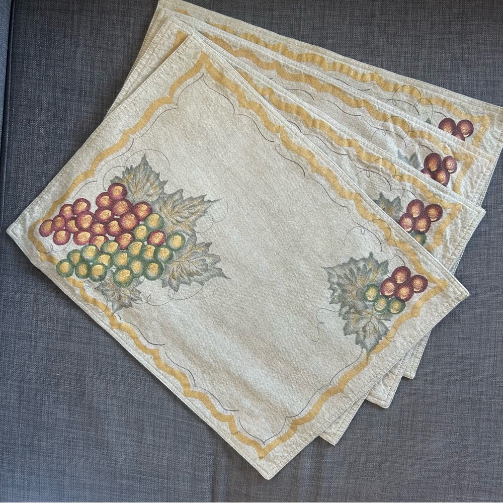 ANDREA WARD Vintage 4-pcs Handpainted Grapevine Print Cotton Placemats #0820255